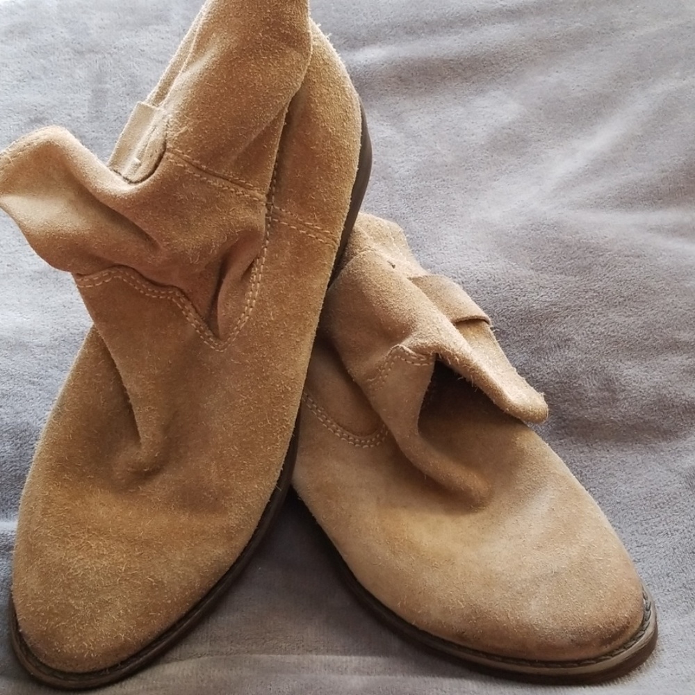 Zigi Soho suede booties 7